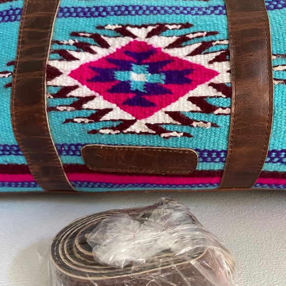 Brand New Leather Duffel Bag - Picture 3 of 5